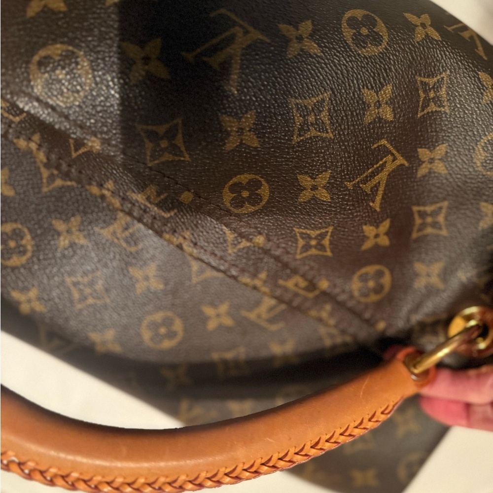 Louis Vuitton Monogram Brown Handbag - Picture 8 of 10